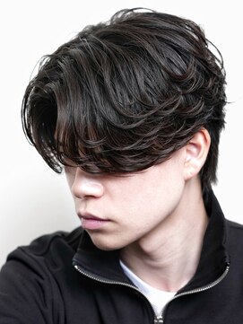 グロウ 天神店(growth) フェザーパーマニュアンスセンターパートメンズパーマ毛流れ