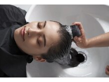 流すだけで「素髪」へ。本来の輝きを取り戻すリセット体験 