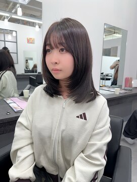 ミニョン(Mi9non) 艶レイヤーカット/顔周りカット/前髪/イメチェン/ハッシュカット