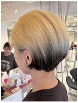 メゾンドボーテ 箕面店(MAISON DE BEAUTE) エメラルドグリーン×ブラック×エンドカラー♪