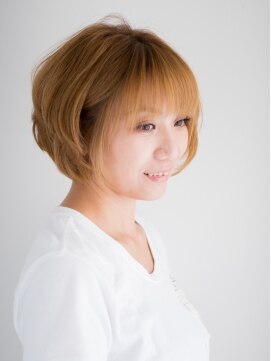 ふんわり大人ショートボブ L ビューティーサロン ユキ Yuki のヘアカタログ ホットペッパービューティー