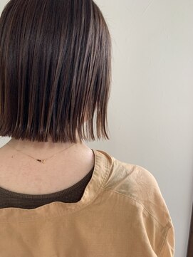 ニコラ(NICOLA) 切りっぱなし×ピンクカラー