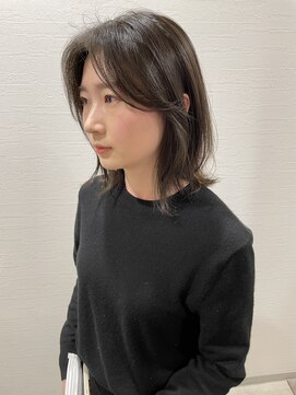 サク(Sac.) レイヤーボブに赤み消しグレージュカラー　Sac.栃木優佑