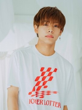 エルプリエ(elle brille) シルバーカラー/フェードカット/かき上げ/ニュアンスマッシュ