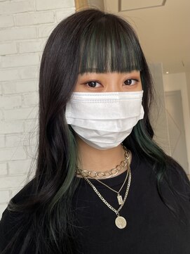 ランティ 難波駅前店(LUNTY NAMBA) GREEN 前髪インナー＋イヤリングカラー
