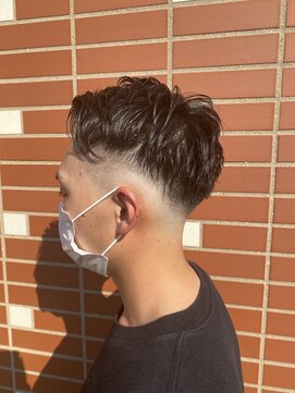 コワファースト 大分(COIFF1RST) フェードアップバング