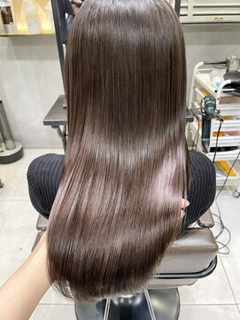 トルネード(TORNADO) 韓国風艶髪ストレート LAケラチントリートメント 美髪　M1115