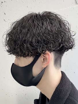 ローウェ バイ フィフス 立川メンズサロン(Louwe by fifth) メンズマッシュ波巻きツイストスパイラルパーマ刈り上げ