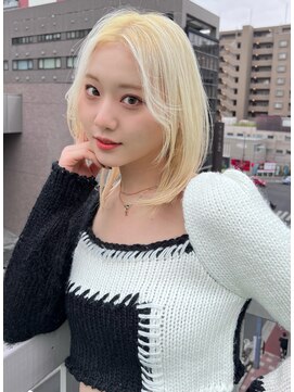 ロンドプロフィール 浦和(Lond profil) ホワイトブロンド