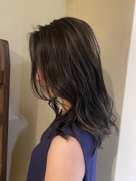 ゼン(Zen.) 暗めハイライト