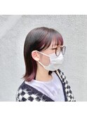 大人可愛いインナーカラー前下がりショート/HONOKA