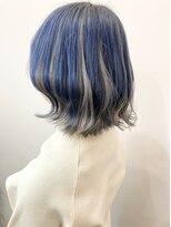 ラフ 原宿(L.a.a.g.f harajuku)&nbsp;アンブレラカラー ブルーカラー×グレー ショートウルフ ＠原宿