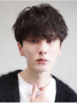 レタッチ バイ フィフス 天神大名(RETOUCH by fifth) シャドウパーマスパイラルパーマツーブロックメンズパーマ束感