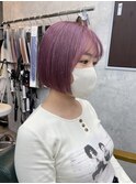 ペールピンク/切りっぱなしボブ/ブリーチダブルカラー
