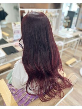 シュシュバイジャガラ 千葉駅北口店(chou chou byJAGARA) チェリーレッド【chouchou千葉・千葉駅】