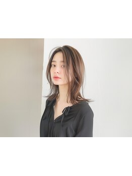 《ノンダメージサロン(R)公式認定/KAMICHARISMA2024受賞》レイヤーカットで動きと立体感のあるstyleに♪
