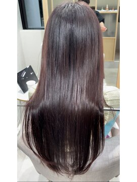 アム 表参道(am) 小顔薄めバンググレージュレイヤーロング前髪パーマ黒髪