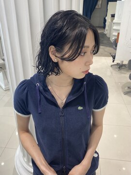 エアー 青山(AIR) 黒髪ボブパーマレイヤーカットスパイラルパーマ