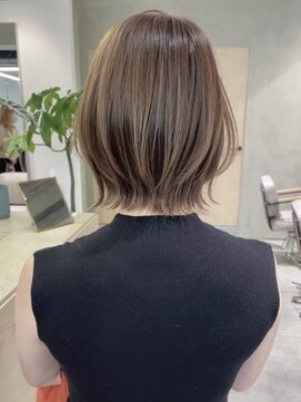 ローネス ギンザ(LONESS ginza) 稲用　レイヤーボブ レイヤーカット　くびれボブ ボブ