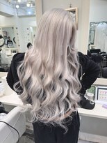 ラピス 池袋(Lapis) ホワイトカラー/ブリーチ/ダブルカラー/エクステ/リタッチ