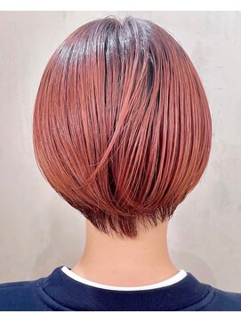 スノッブエンバンプ(snob enVAmp) 首が長く見えるショートヘア【京都/河原町/三条/四条】