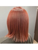 トリフォリウム 小牧店(TRIFOLIUM)&nbsp;「レッドローズ×ミディアムストレート」