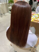 ファムバイアヴァンス(Femme by AVANCE.) 黒髪天使の輪が出る美髪ストレート