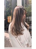 ライトグレージュ_厚めバングローライトアッシュブラウン