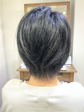 ユーネリー(U-NERY) ブルーブラック