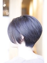 アドミラル ベー ヘアーデザイン(Admiral b Hair design)&nbsp;大人３グレージュショート。心斎橋/堀江/南堀江 美容院 メンズ