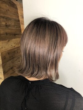 フォーク(FOLK) KASUMI 切りっぱなし×ピンクグレージュ　【FOLK 恵比寿】