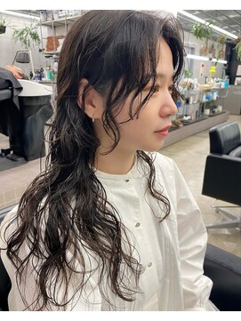 ビューズ オオサカ(VIEWS OSAKA) ダークアッシュ/韓国ツヤカラー/ラベンダーブラウン[肥後橋駅]