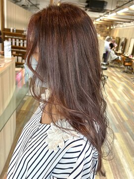 ラヴィエール(LAVIERE by R-EVOLUT) ハイライト　ピンクベージュ　白髪ぼかし　レイヤーカット