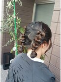 ツインお団子ヘアー