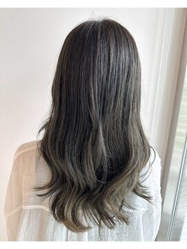 ルミナスビューティーケア(Luminous beauty care) カーキグレージュハイライトカラー