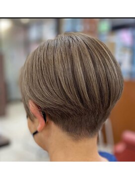 プリモ 所沢店(PRIMO) 刈り上げショート