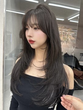 ロール 博多(Role) ハイレイヤー/レイヤーカット/グレージュ/ワンカール