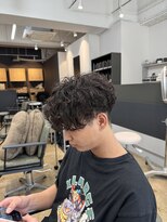 アロー 船橋店(AROH)&nbsp;MEN’S HAIR/サーフカール/刈り上げセンターパート/船橋