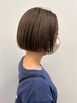 ヌビラ(Nubira) 切りっぱなしボブ/ミニボブ/ナチュラルブラウン/西千葉