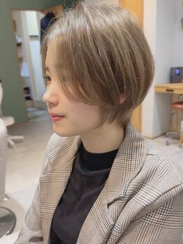 アンリー(Anree)の写真/髪質・骨格・クセに合わせ、襟足のラインにもこだわったカットで360度どこから見ても美しいショートに!