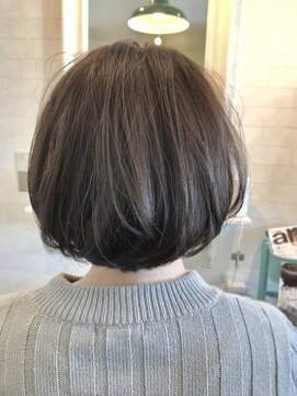 ヒッピーヘアー(Hippie Hair) 黒髪からグレージュカラー