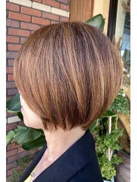 リコリミックス(RICO remix) キャリア風大人ショートボブ