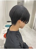 エッジの効いたハンサムショート