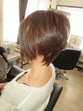 コア フィール ア デイ(COIFFURE A DAY) 【M3Dお得クーポン】アシンメトリーボブ