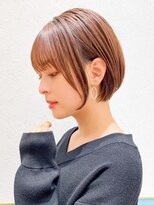 ロンドホットリップ 立川(Lond hot lip)&nbsp;ケアブリーチ白髪ぼかしハイライト×大人ガーリーショート[立川]