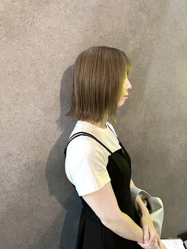 ライフイズ 磐田本店(Life is...) ハイトーンボブ