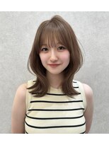 ロンド レア 天神大名店(Lond Le’a)&nbsp;ケアブリーチダブルカラーグレージュレイヤーカットクビレヘア