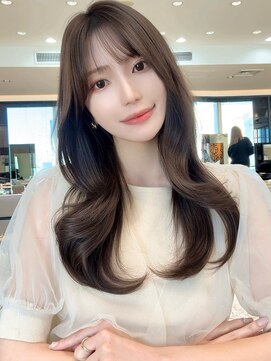 アフロート ルヴア(AFLOAT RUVUA) AFLOAT RUVUA【伊藤 潤】レイヤーカット/前髪カット/くびれヘア