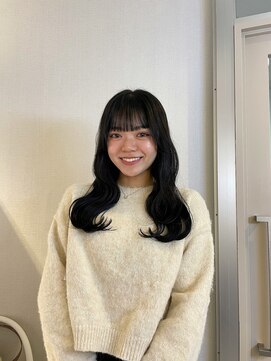 アム(amu) 黒髪/暗髪/透明感カラー/ブリーチなしカラー/レイヤーカット