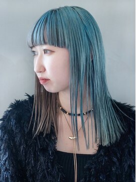 シオン(shion) 似合わせカットホワイトブロンドメルティカラー_ba485862